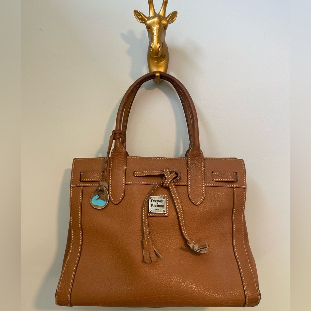 Dooney & Bourke Tan Leather Women's Bag